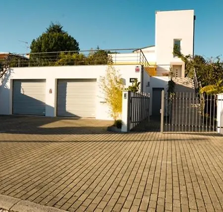 Edles In Architektenvilla Mit Grossem Pool, Sauna, Dachterrasse Und Malerischem Garten Appartement Pataias
