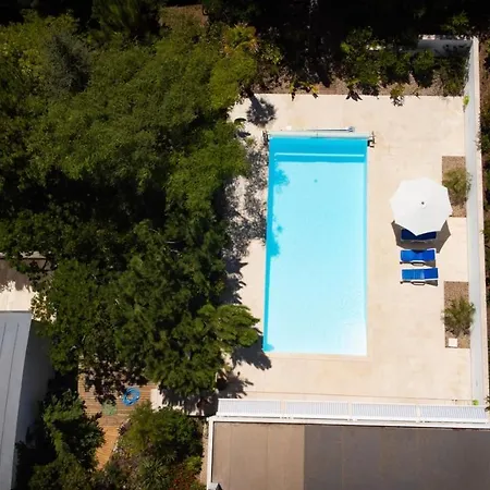 Appartement Edles In Architektenvilla Mit Grossem Pool, Sauna, Dachterrasse Und Malerischem Garten Pataias