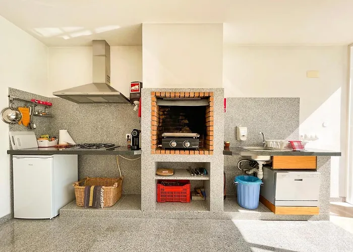 Apartamento Edles In Architektenvilla Mit Grossem Pool, Sauna, Dachterrasse Und Malerischem Garten Pataias